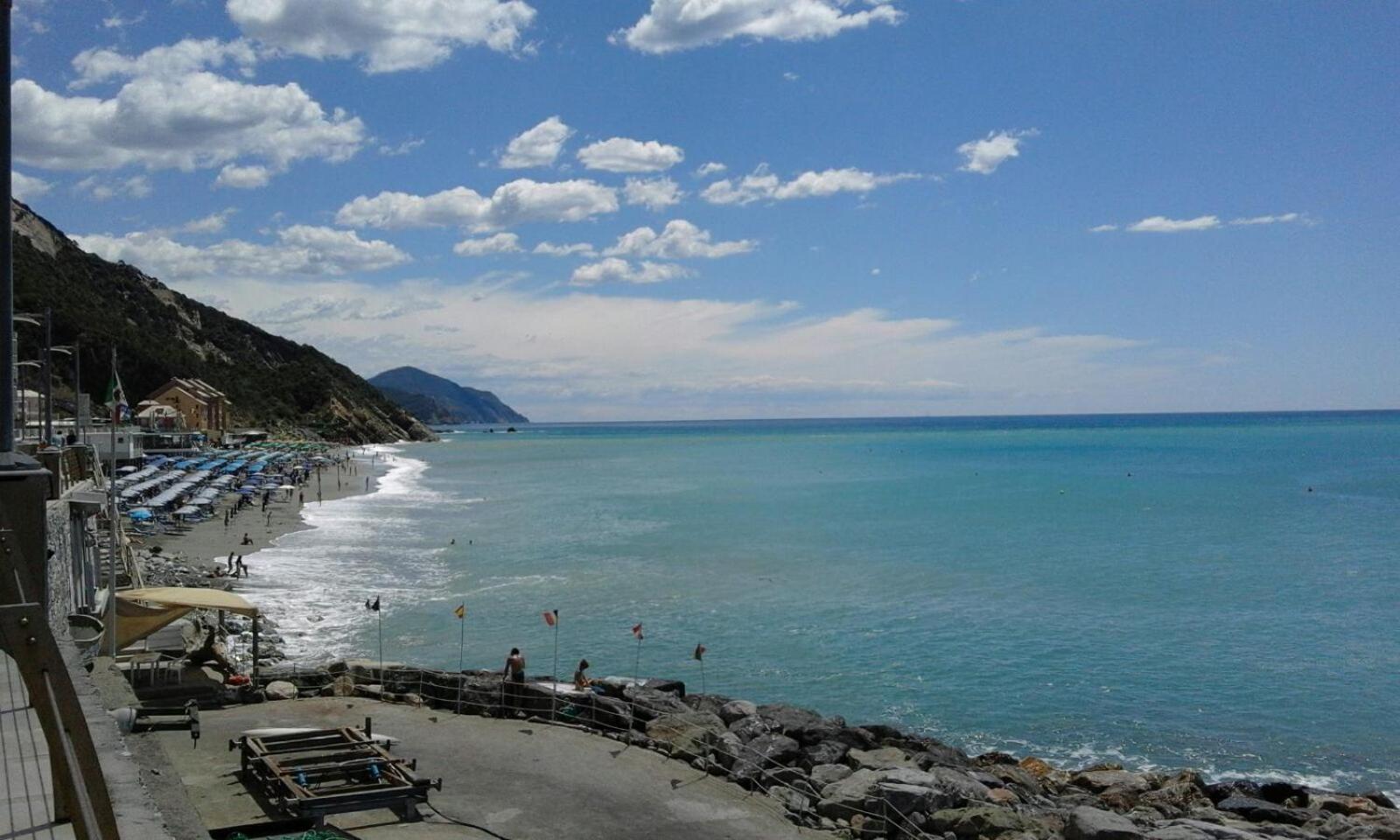 Come A Casa Deiva Marina Luaran gambar