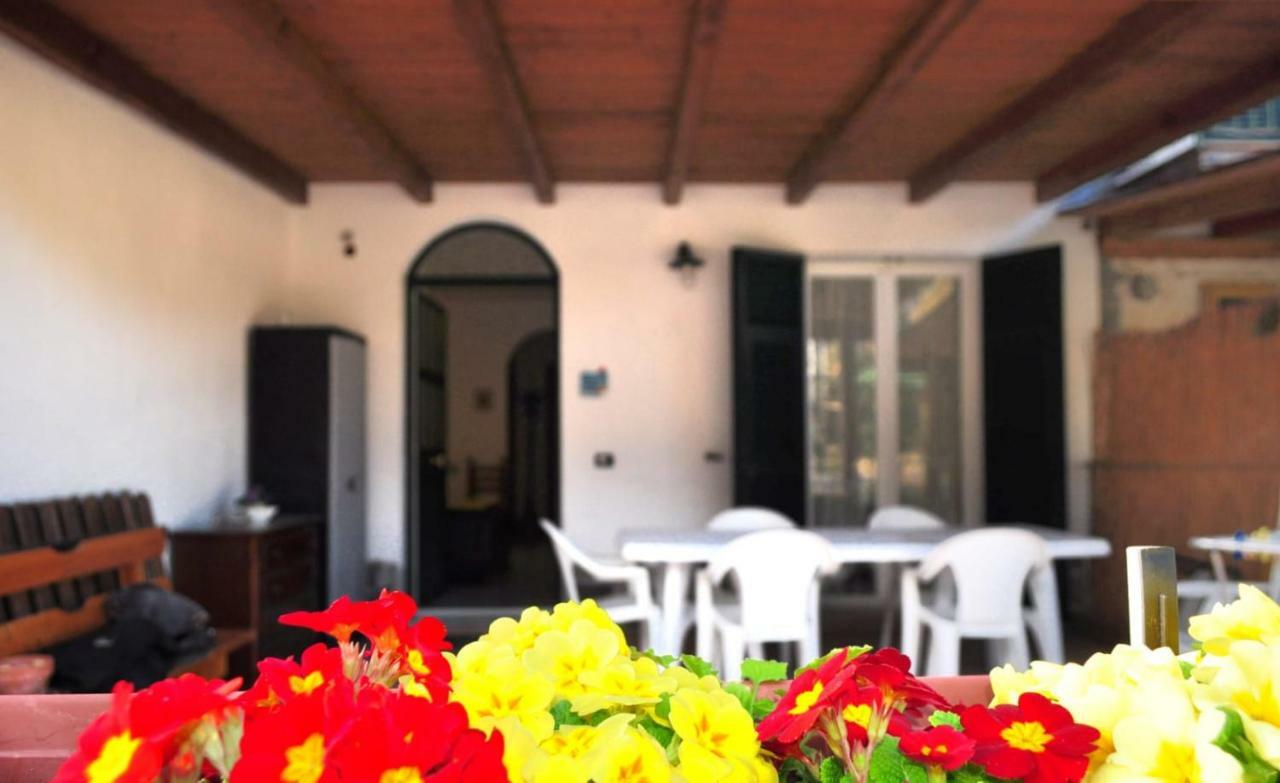 Come A Casa Deiva Marina Luaran gambar